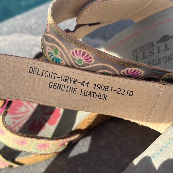 Women’s L’Artiste Collection by Spring Step- Grey multi wedge leather sandal - Picture 9 of 10